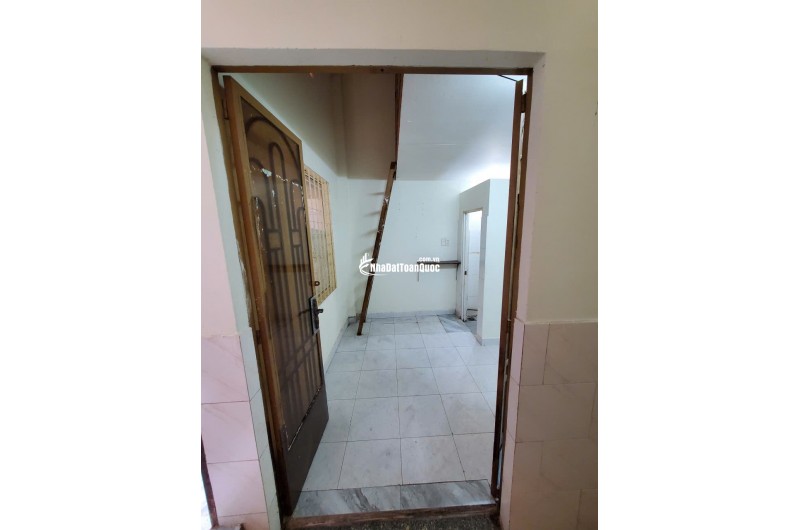 CHO THUÊ PHÒNG TRỌ 1/8 ĐƯỜNG SỐ 10 P.TÂN HƯNG, 22M CHỈ 3TR/TH. LH:0919005798.
